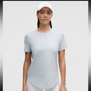 Love Curved-Hem Crewneck Tee Nightfall 8